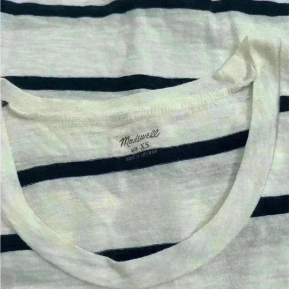 BUNDLE OF 2 MADEWELL TEES - Picture 11 of 11